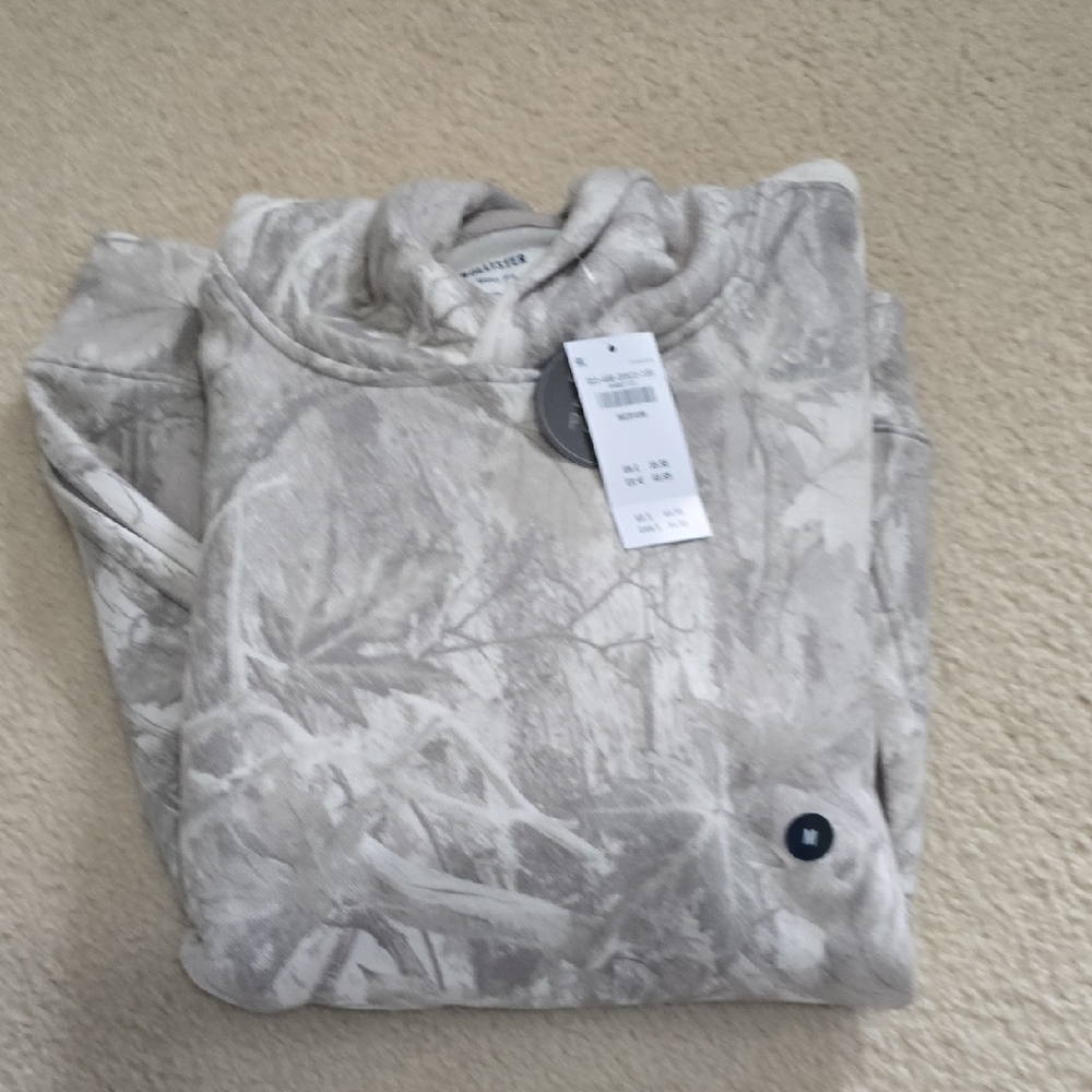Hollister Camouflage Hoodie NWT